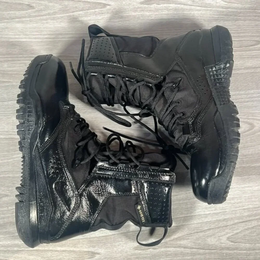 Nike‎ SFB Field 2 8